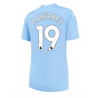 Fotballdrakt Dame Manchester City Julian Alvarez #19 Hjemmedrakt 2023-24 Kortermet